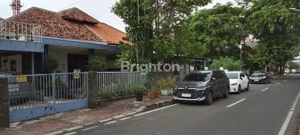 image DIJUAL RUMAH ASRI DAN NYAMAN DI JALAN KRAMAT, JAKARTA PUSAT  (2)