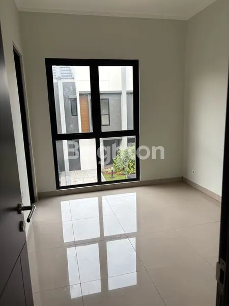 image RUMAH SEWA 4KT DI SUMMARECON CROWN GADING CLUSTER REGIA (2)