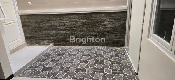 image RUMAH SIAP HUNI BARU RENOVASI DI BABATAN PANTAI UTARA (7)