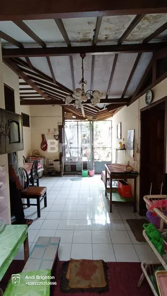 image RUMAH BAGUS SIAP HUNI DI TENGAH KOTA JOMBANG (5)