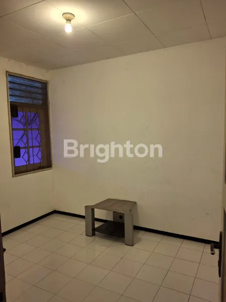 image RUMAH SIAP HUNI DARMO HARAPAN ROW JALAN 2,5 MOBIL (6)