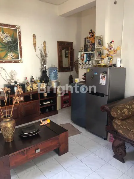 image RUMAH SEMI VILLA 3 LANTAI STRATEGIS DI KUTA DEKAT BANDARA (5)