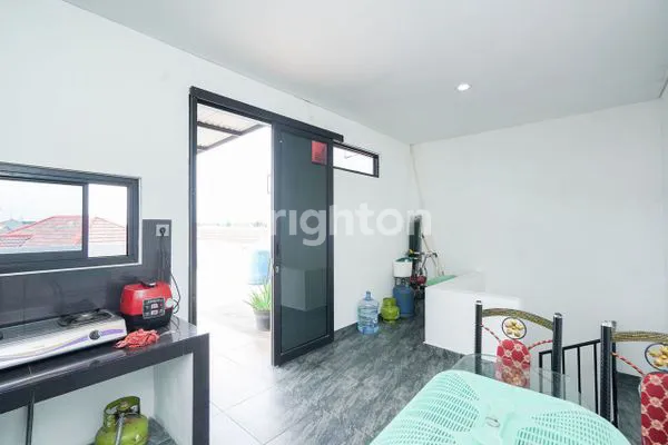 image JUAL RUMAH SIAP HUNI DI TAMAN HARAPAN BARU PEJUANG BEKASI DEKAT KOTA HARAPAN INDAH  (5)