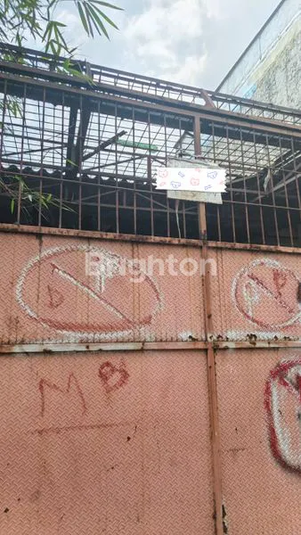 image RUMAH STRATEGIS 200 M² JEMBES JAKBAR (1)