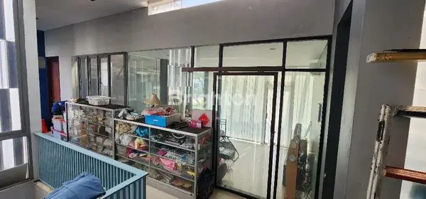 image RUMAH DI CITRALAND FULLERTON PLACE ADA KOLAM RENANG (8)