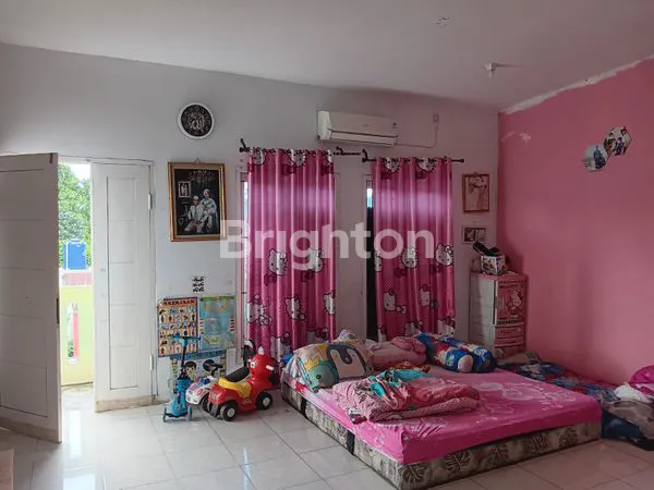 image RUMAH 2 LANTAI BERIKUT KIOS DI BEKASI TIMUR KOTA (2)