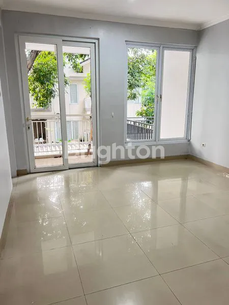 image DISEWA HUNIAN STRATEGIS DI KOMPLEK GREEN PERMATA PESANGGRAHAN (4)