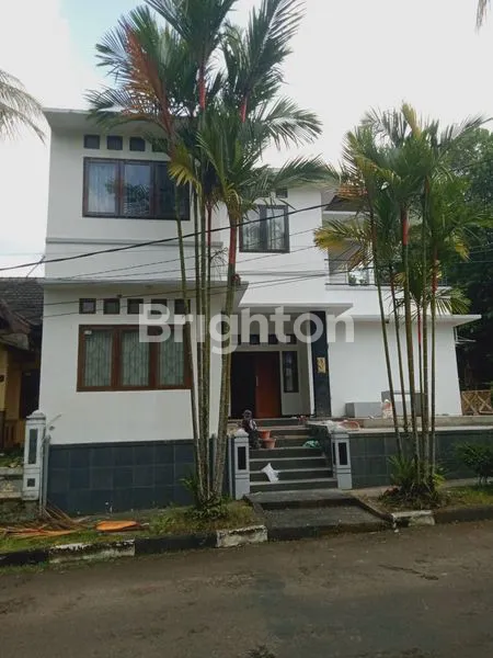 image RUMAH MEWAH 5 KT DI PESONA PANGRANGO, DEKAT PUSAT KOTA (2)