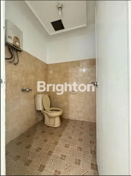 image RUMAH APIK DI TAMAN GALAXY (3)