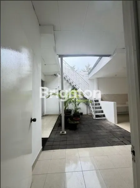 image RUMAH APIK DI TAMAN GALAXY (8)