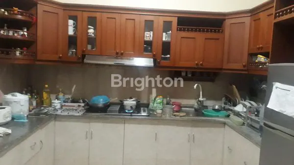 image RUMAH STRATEGIS DAERAH SAWOJAJAR,TEPI JALAN BESAR,DEKAT EXIT TOL,AKSES KE KOTA DEKAT (4)