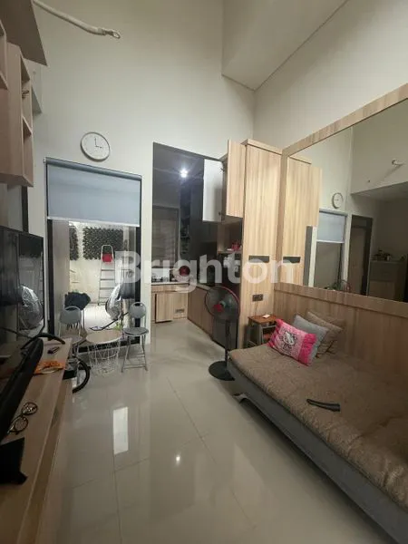 image RUMAH MEWAH FURNISHED DI SENTUL, VIEW ALAM & UDARA SEGAR (3)