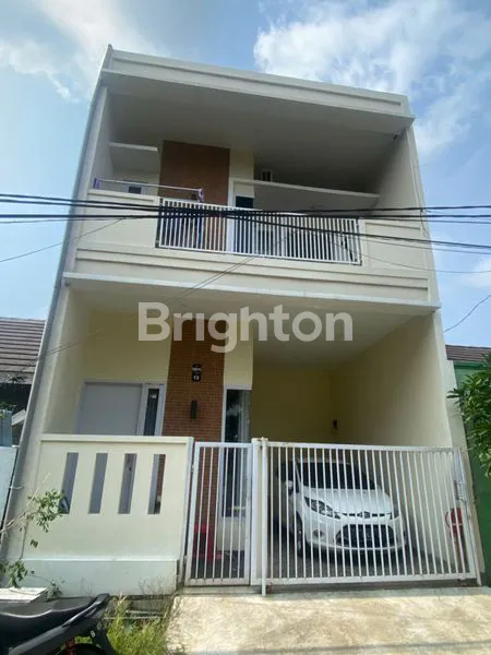 image RUMAH MURAH 2 LANTAI DEKAT TOL DI BEKASI (1)