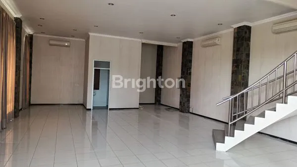 image RUMAH NGINDEN INTAN 2 LANTAI (4)