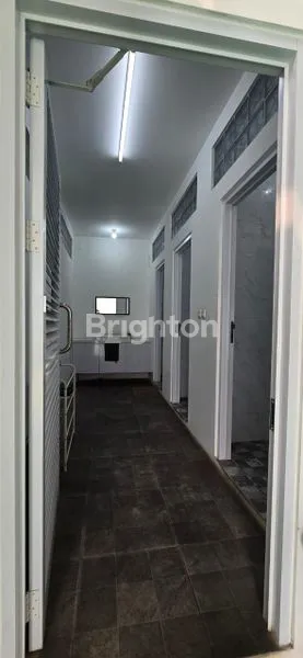 image GUDANG LUAS PINGGIR JALAN RAYA KEBAYORAN LAMA  (5)