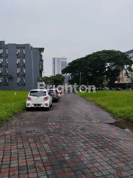 image DIJUAL TANAH KAVLING CITRALAND WATERFRONT, SURABAYA BARAT. AREA KOS UNIVERSITAS CIPUTRA ( KAMPUS UC ) CITRALAND, SIAP DIBANGUN KOS.\\N DEKAT KAMPUS UC - HOKKY BUAH SUPERMARKET - CIPUTRA HOSPITAL, DLL. (3)