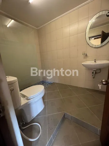 image VILLA MEWAH 3 LANTAI DI BALANGAN, KOLAM RENANG PRIBADI (6)