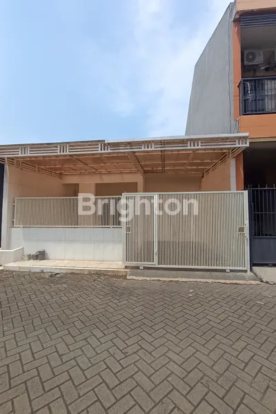 image RUMAH SIAP HUNI LOKASI DI DAERAH CENTRAL POINT GUNUNG ANYAR (1)