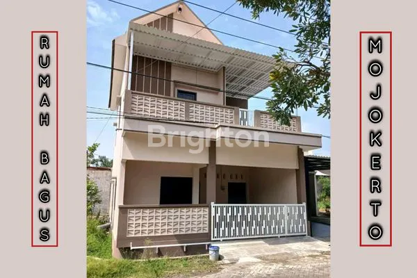 image RUMAH 2 LANTAI SIAP HUNI MOJOKERTO DEKAT JALAN NASIONAL (1)