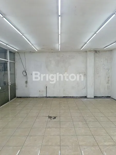 image DISEWAKAN RUKO 2 LANTAI TEPAT DI JALAN RAYA SINGOSARI  (5)