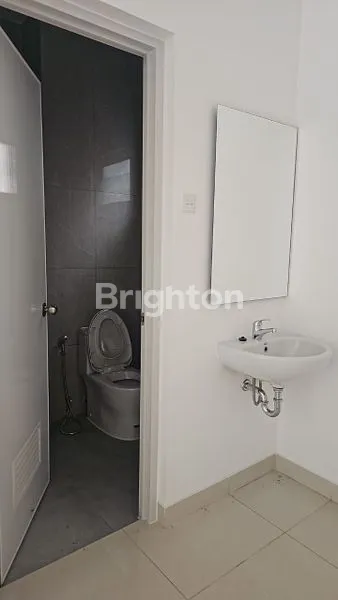 image DI SEWA RUKO ENCHANTE BSD TANGERANG SELATAN (7)