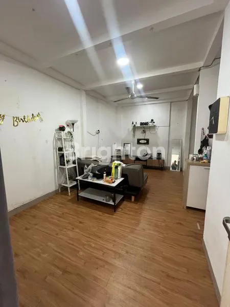 image HUNIAN NYAMAN SEMI FURNISHED 2 LANTAI, SIAP HUNI DI BEKASI SEWA RUMAH GRAND RESIDENCE BEKASI - BEKASI (6)