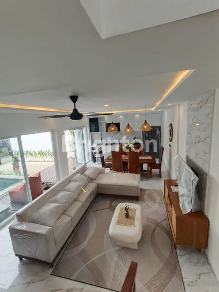 image SEWA VILLA BARU 2 LANTAI DI SANUR 26 TAHUN (2)