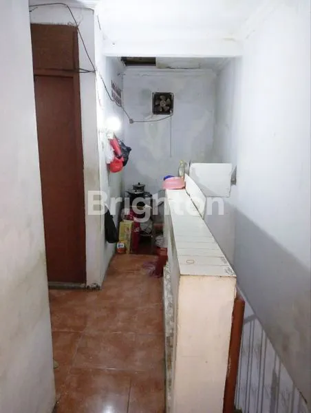 image RUMAH 2 LANTAI PADEMANGAN TIMUR – STRATEGIS, BEBAS BANJIR, HARGA MENARIK\\N (8)