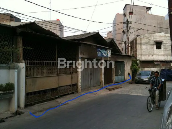 image RUMAH TUA HITUNG TANAH DI DURI SELATAN  TAMBORA (1)