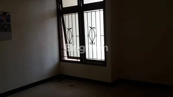 image RUMAH SIAP HUNI LUAS 350M² BUDURAN SIDOARJO (8)