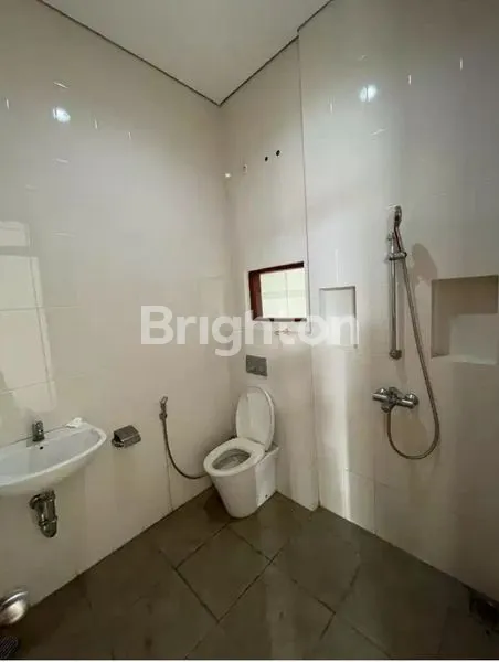 image DIJUAL & DISEWAKAN – RUMAH RADIO DALAM, KEBAYORAN BARU JAKARTA SELATAN (5)