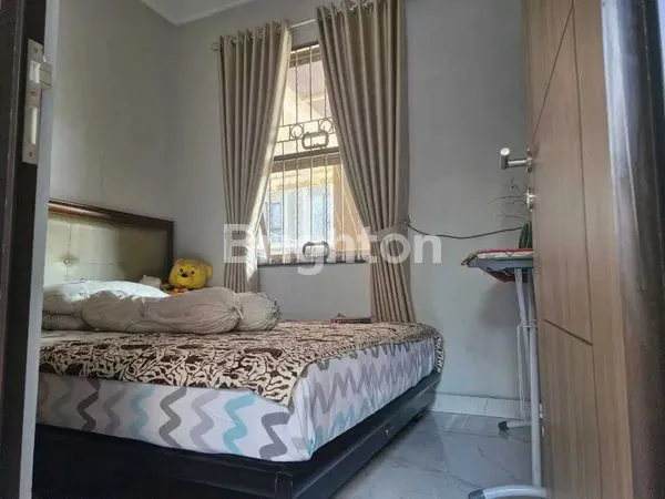 image JARANG ADA! RUMAH MODERN DENGAN HALAMAN BELAKANG LUAS –  DI TANGERANG KOTA (5)