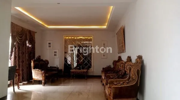 image RUMAH CANTIK MEWAH DI SETU BEKASI (3)