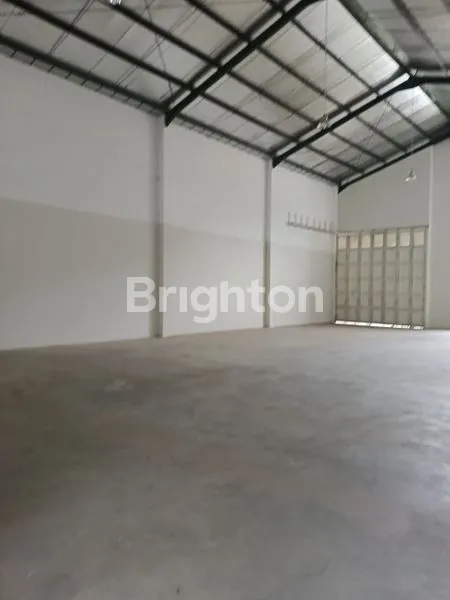 image GUDANG/GEDUNG PRODUKSI READY STOCK DI KIP-2 (4)