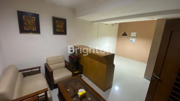 image HUNIAN NYAMAN 2 LANTAI DALAM CLUSTER (4)