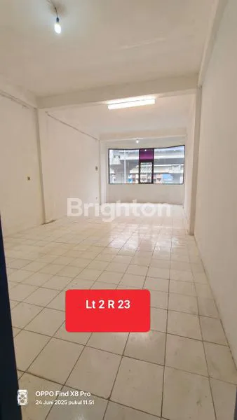 image RUKO STRATEGIS DI KALIMALANG, LT 88M² LB 335M² (6)