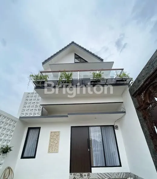 RUMAH 2 LANTAI VIEW GUNUNG, SIAP HUNI DI BOGOR