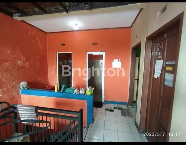 image RUMAH KOST 10 KAMAR KOST AKTIF, LINGKUNGAN TENANG,  DEKAT FASUM & AKSES TRANSPORTASI DI GUMURUH BANDUNG (1)