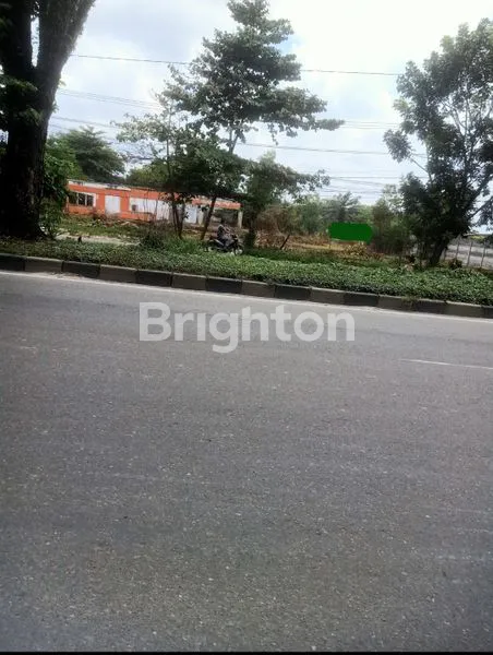 image TANAH PREMIUM PINGGIR JALAN UTAMA SM AMIN (2)