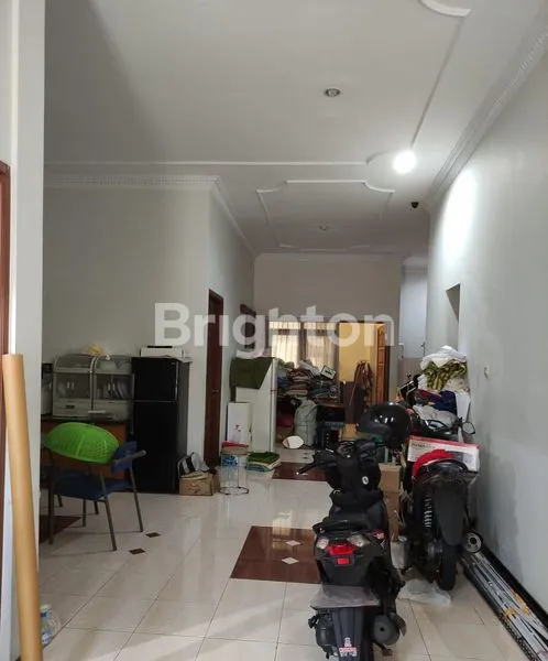 image RUMAH SUTOREJO, LT 157M², 5+2 KT, HARGA NEGO (3)