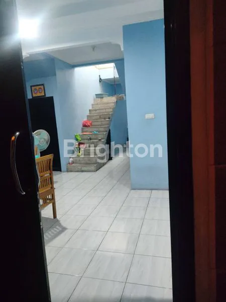 image DIJUAL RUMAH SIAP HUNI – LOKASI STRATEGIS DI CIMANGGIS DEPOK\\NHARGA HANYA 600 JUTA NEGO – SHM (5)