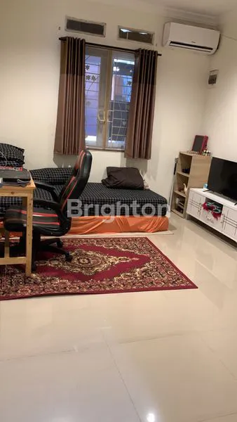 image YANG BELI UNTUNG RUMAH MEWAH 2 LANTAI DI PAMULANG, LT 236M² HARGA 1.5M (3)