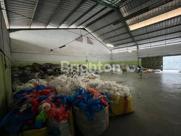 image PABRIK / GUDANG SIAP PAKAI DEKAT PT.KONIMEX SUKOHARJO (8)