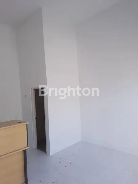 image  RUKO 2 LANTAI SIAP HUNI HARGA 450 JUTA AREA PERUMAHAN SWAN PARK MENGANTI  (4)