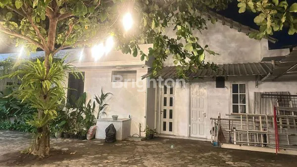 image RUMAH ELEGAN DESAIN KOLONIAL – SUPER STRATEGIS TENGAH KOTA YOGYAKARTA\\\\\\\\N (3)