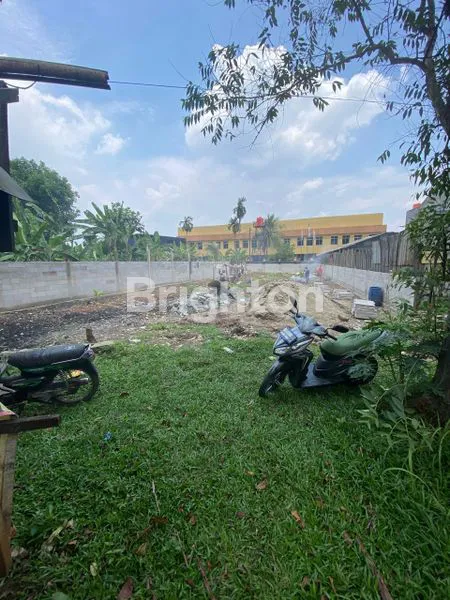 image TANAH LUAS 450M² PINGGIR JALAN, SHM, LOKASI STRATEGIS (1)