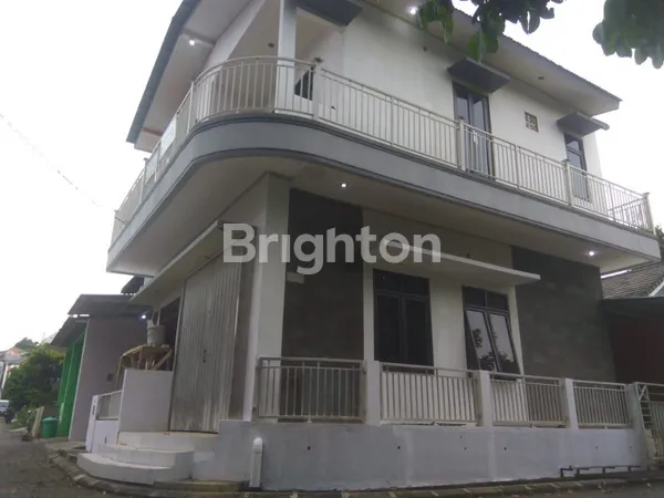 image RUMAH DALAM KOMPLEKS DAERAH PAMULANG (1)