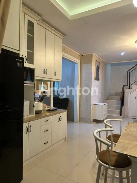 image RUMAH MEWAH HOOK FULL FURNISHED SIAP HUNI | LT 158M² LB 198M² | BANJAR WIJAYA CIPONDOH TANGERANG\N (5)