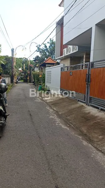 image RUMAH DISEWAKA DI TUNGGAK BINGIN SANUR LANTAI 2 (2)