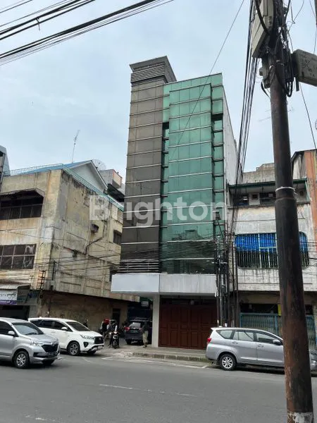 image RUKO EKLUSIF 4 LANTAI  DISEWAKAN STRATEGIS DIKOTA MEDAN (1)